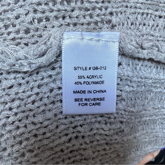 Saga Brand Grey Fringe Poncho - Picture 4 of 5